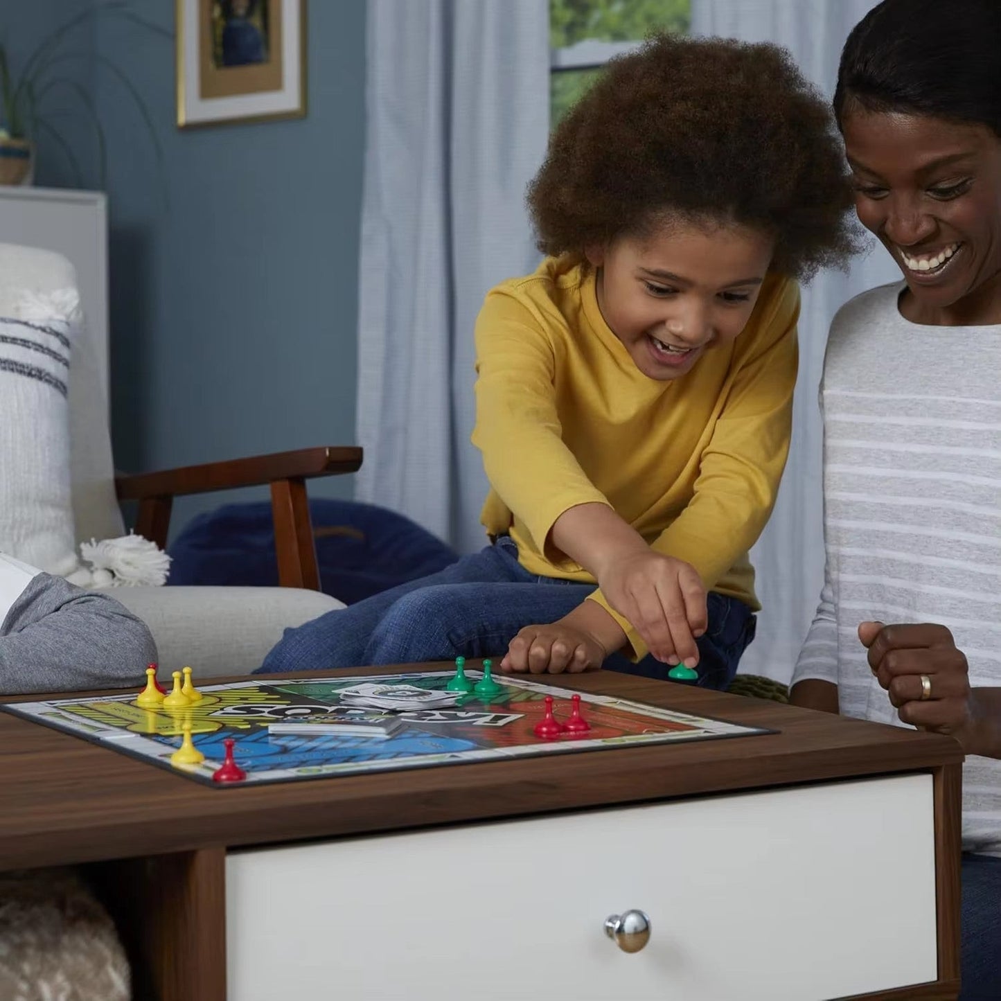 Kaiwatoy®Sorry! Board Game for Kids Ages 6 and Up; Classic Hasbro Board Game; Each Player Gets 4 Pawns; Family Game